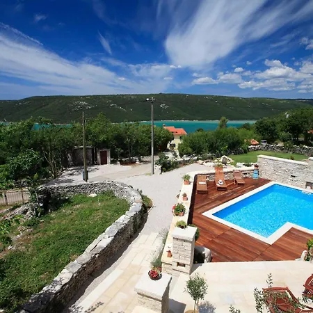 Dom wakacyjny Gelci Trgetari