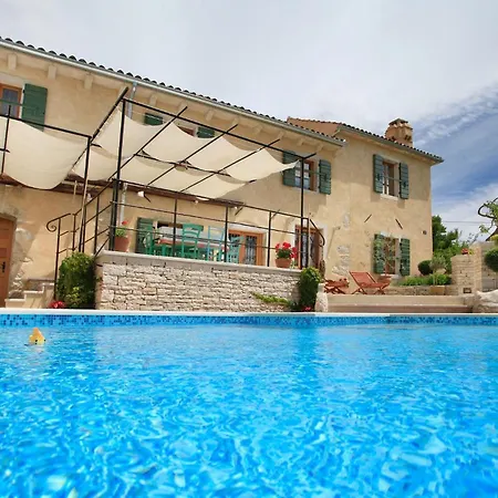 Gelci Dom wakacyjny Trgetari