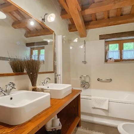 Gelci Holiday home *